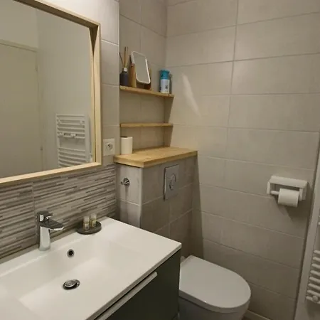 28 M2 Au 21 Rue Des Bains * Εξ Λε Μπαν