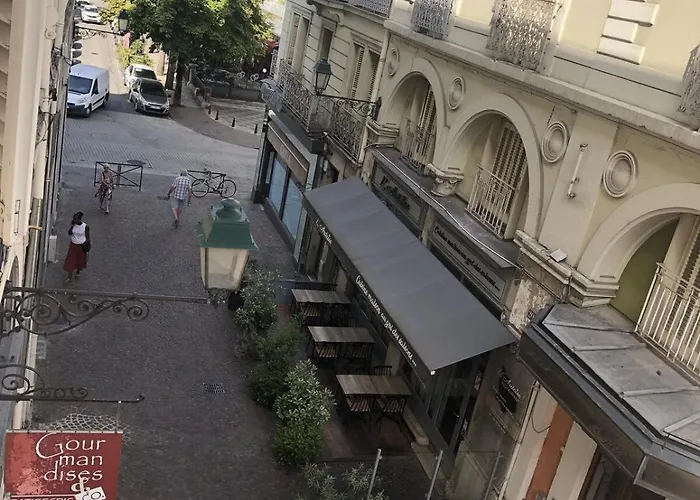 28 M2 Au 21 Rue Des Bains * Aix-les-Bains